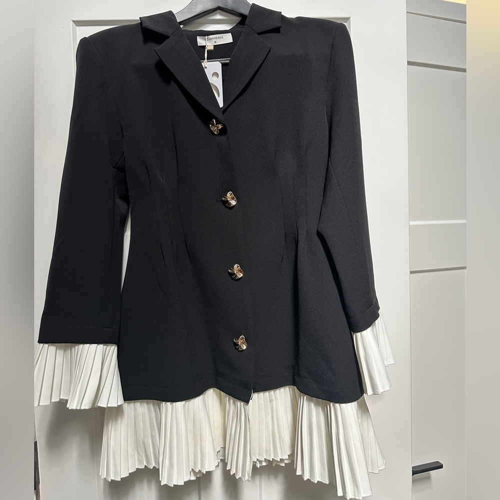 Commense Black Blazer with White Pleated Hem and Cuffs